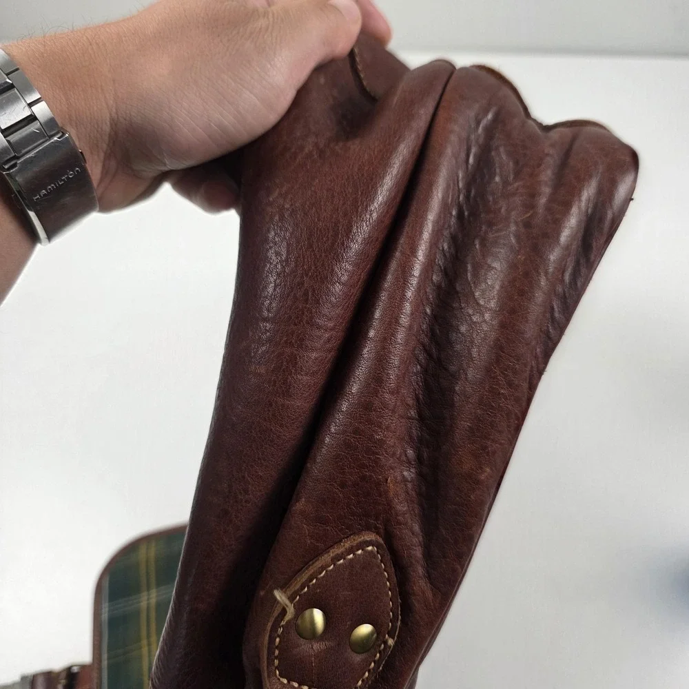 Duluth Trading Co Company Brown Leather Messenger Bag Briefcase Shoulder